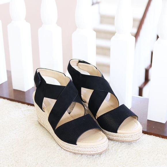 preview black perforated espadrille sandal - Picture 5 of 6